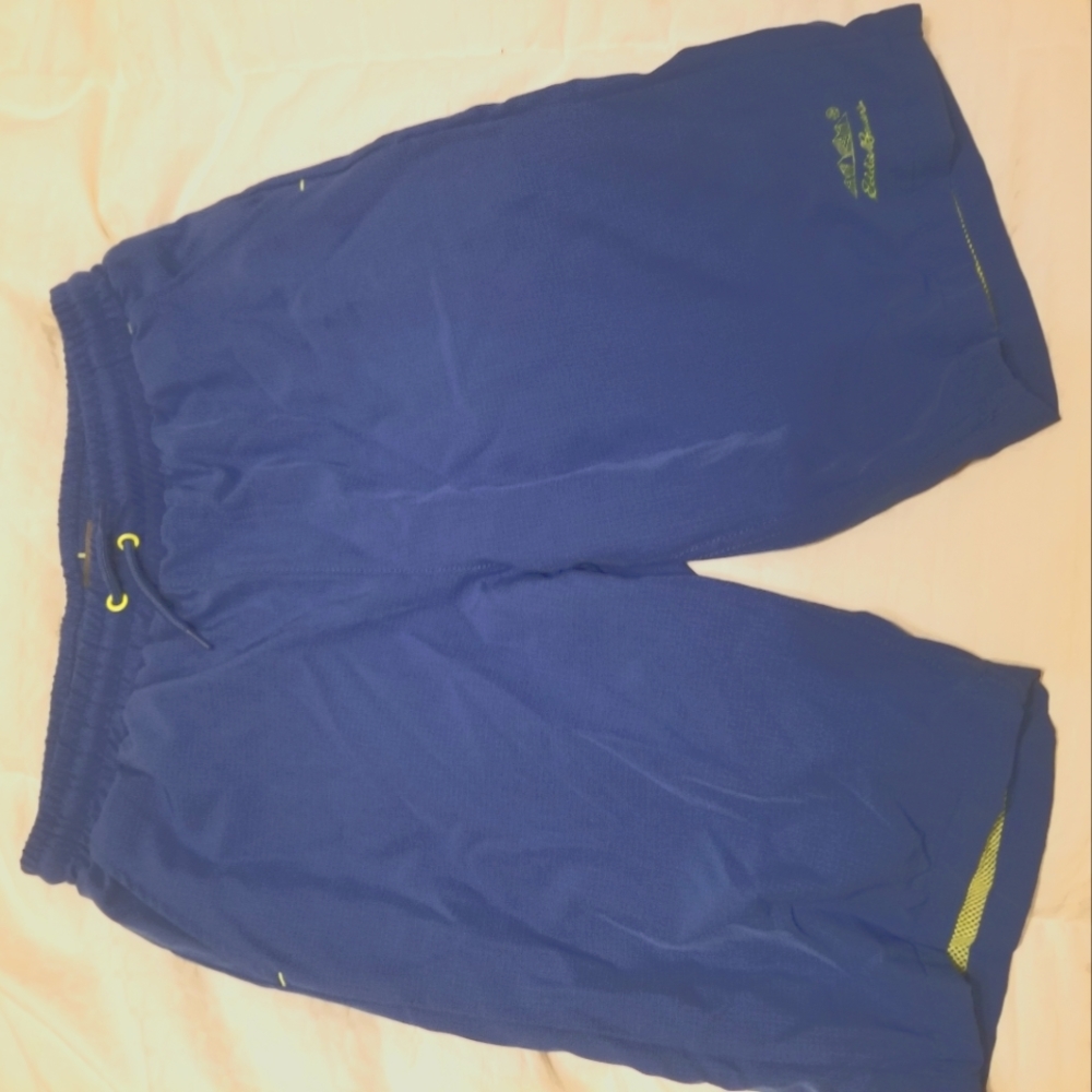 LIKE NEW EDDIE BAUER shorts